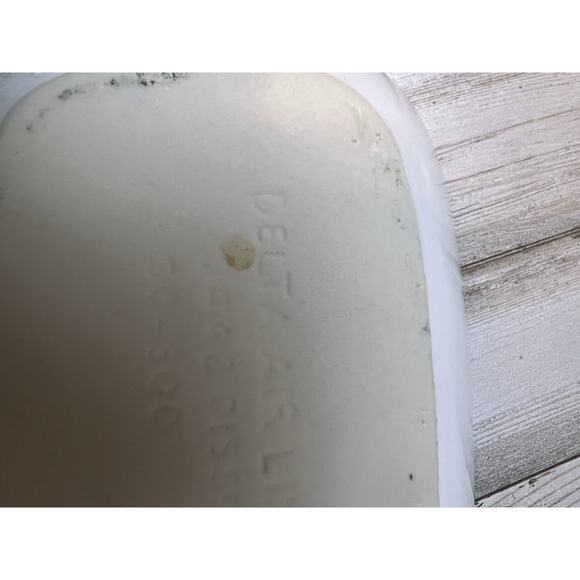 Lot of 5 Vtg Pfaltzgraff United & Delta Airline Service Dishes 7×5 White Ceramic - Picture 10 of 10